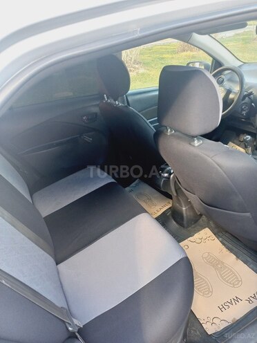 Toyota Yaris 2008, 246,000 km - 1.3 l - Sumqayıt