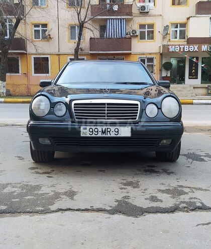 Mercedes E 230 1996, 312,415 km - 2.3 l - Sumqayıt