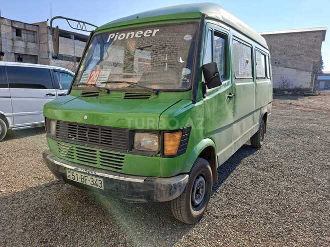 Mercedes 208 D 1992, 100,707 km - 2.3 л - Gəncə