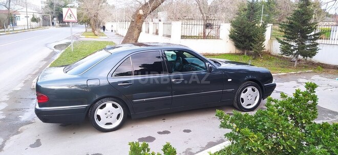 Mercedes E 230 1996, 312,415 km - 2.3 l - Sumqayıt