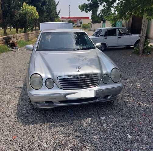 Mercedes E 320 2001, 290,000 km - 3.2 l - Bərdə