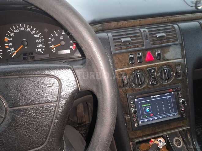 Mercedes E 230 1997, 406,573 km - 2.3 л - Qəbələ