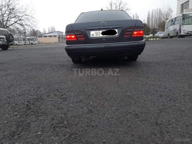 Mercedes E 230 1997, 406,573 km - 2.3 л - Qəbələ