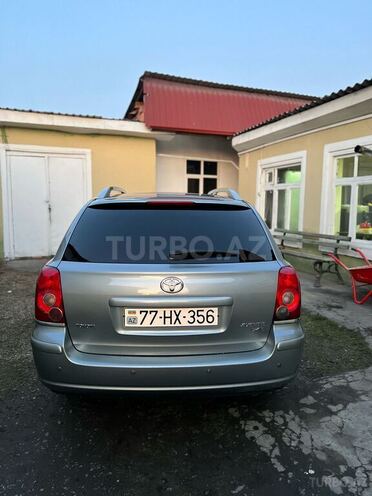 Toyota Avensis 2008, 170,000 km - 2.0 l - Zaqatala