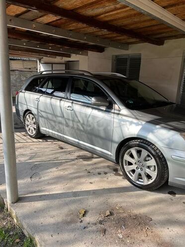 Toyota Avensis 2008, 170,000 km - 2.0 l - Zaqatala