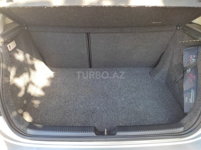 Toyota Corolla 2005, 14,600 km - 1.4 l - Bakı