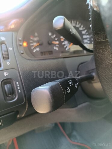 Mercedes E 230 1997, 395,000 km - 2.3 l - Bakı