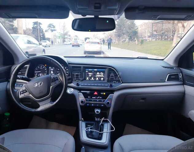 Hyundai Elantra 2017, 84,150 km - 2.0 l - Bakı