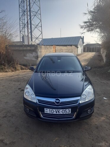 Opel Astra 2007, 235,000 km - 1.4 л - Yevlax