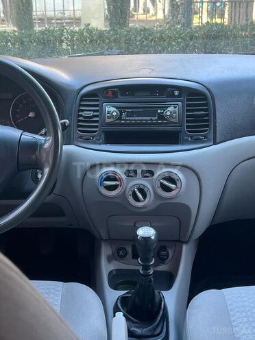 Hyundai Accent 2006, 240,000 km - 1.5 l - Bakı