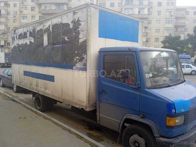Mercedes 709 D 1992, 300,000 km - 3.9 l - Bakı