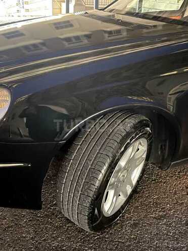 Mercedes E 320 2003, 273,000 km - 3.2 l - Bakı