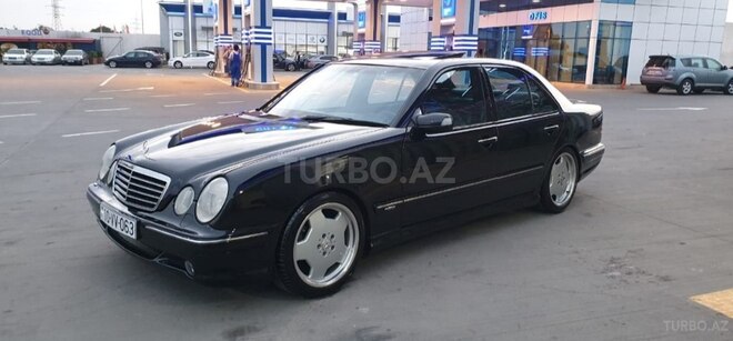 Mercedes  2002, 300,000 km - 5.5 л - Sumqayıt