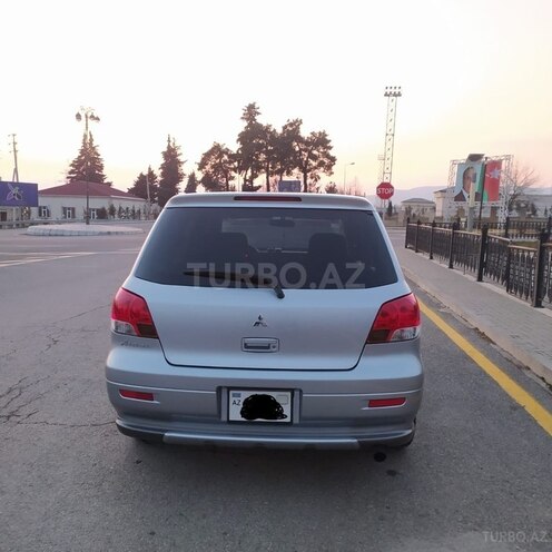 Mitsubishi Airtrek 2003, 252,400 km - 2.0 л - Oğuz
