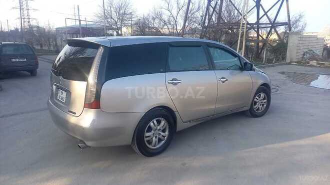 Mitsubishi Grandis 2003, 212,000 km - 2.4 l - Sumqayıt