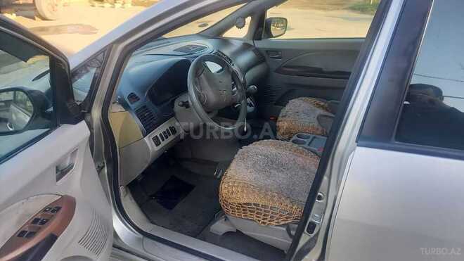 Mitsubishi Grandis 2003, 212,000 km - 2.4 l - Sumqayıt