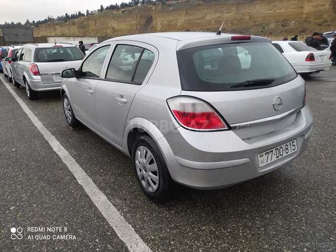 Opel Astra 2005, 232,000 km - 1.4 l - Bakı