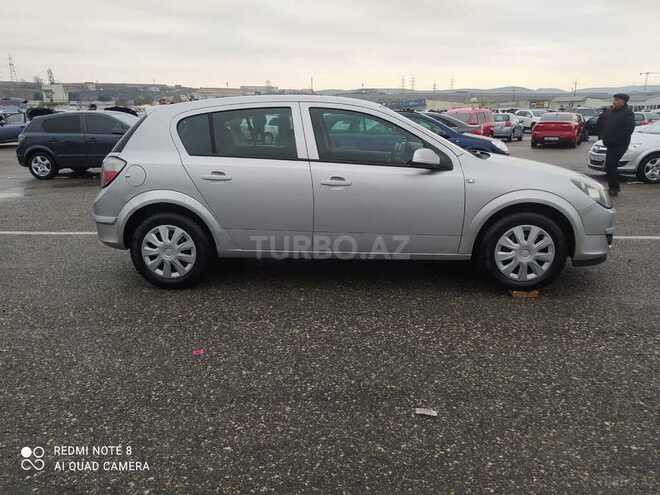 Opel Astra 2005, 232,000 km - 1.4 l - Bakı
