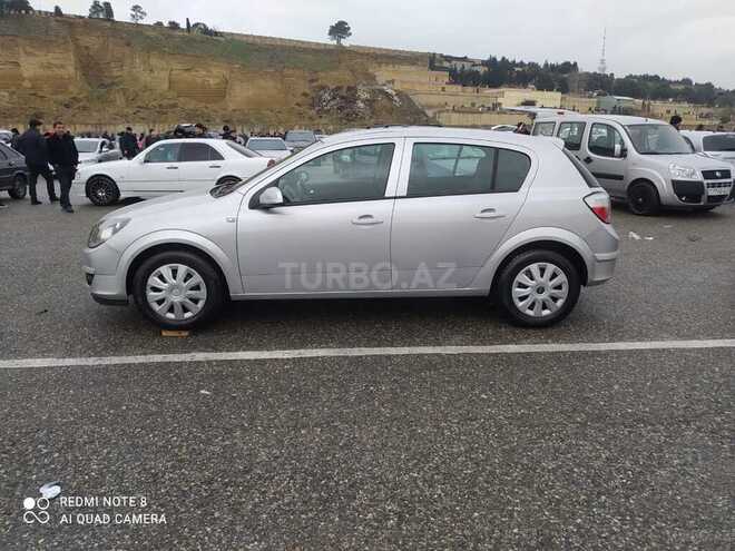 Opel Astra 2005, 232,000 km - 1.4 l - Bakı