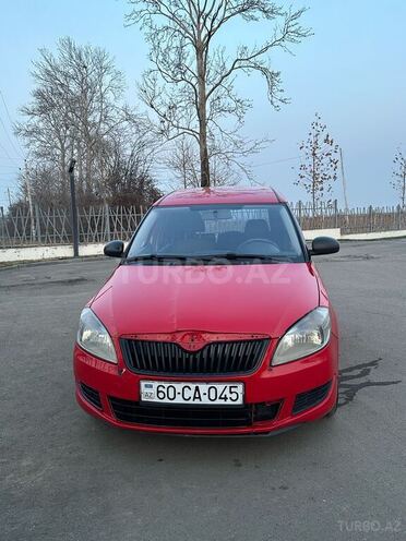 Skoda Praktik 2011, 240,373 km - 1.4 l - Tovuz