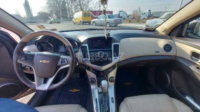 Chevrolet Cruze 2011, 363,000 km - 1.4 л - Şəmkir