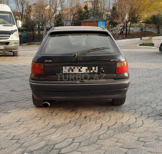 Opel Astra 1997, 340,000 km - 1.6 l - Bakı