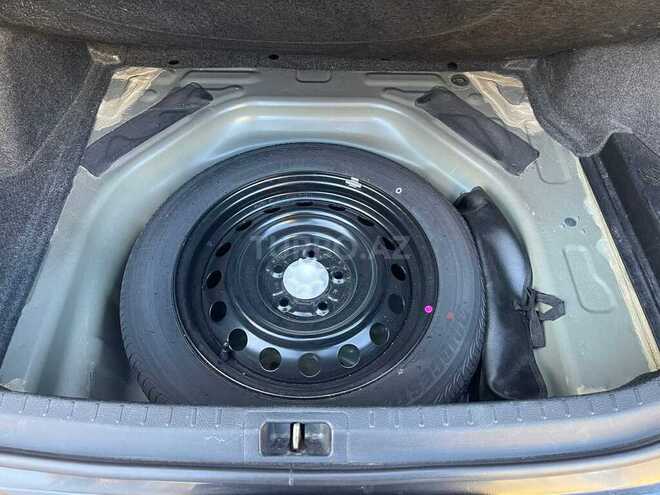 Toyota Corolla 2013, 195,000 km - 1.6 l - Bakı