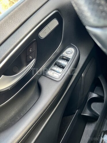 Mercedes V 220 2015, 109,800 km - 2.2 л - Bakı