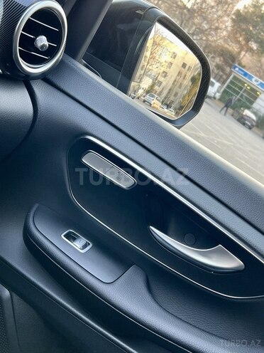Mercedes V 220 2015, 109,800 km - 2.2 л - Bakı