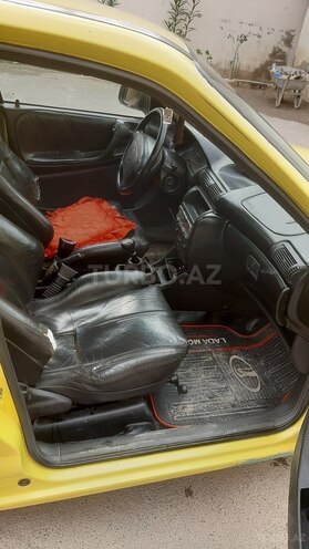 Opel Astra 1994, 342,000 km - 1.6 l - Bakı