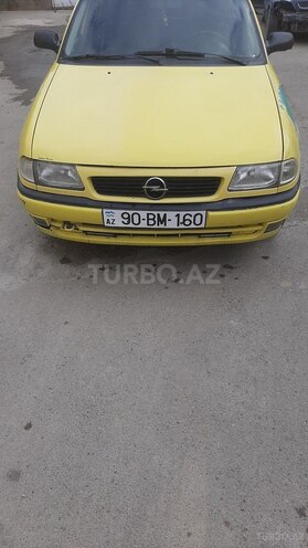 Opel Astra 1994, 342,000 km - 1.6 l - Bakı