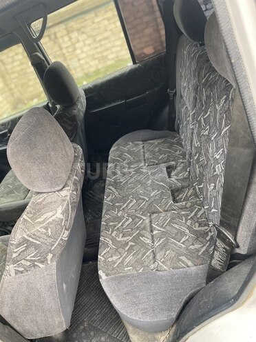 Mitsubishi Pajero io 1999, 305,680 km - 1.8 l - Bakı