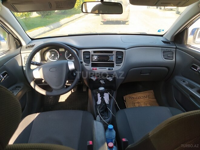 Kia Rio 2006, 278,000 km - 1.4 л - Bakı