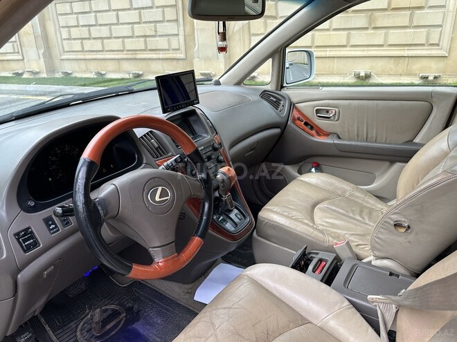 Lexus RX 300 2002, 290,000 km - 3.0 l - Bakı