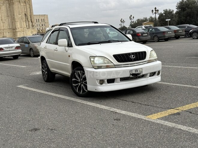 Lexus RX 300 2002, 290,000 km - 3.0 l - Bakı