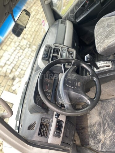 Mitsubishi Pajero io 1999, 305,680 km - 1.8 l - Bakı