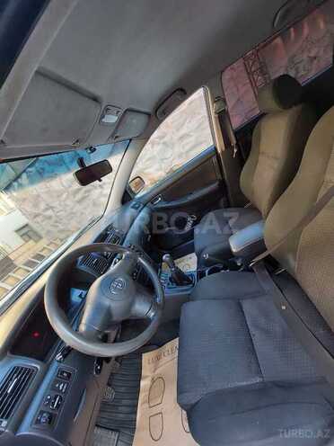 Toyota Corolla 2006, 333,000 km - 1.4 л - Bakı
