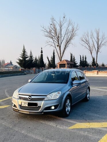Opel Astra 2007, 295,000 km - 1.3 л - Zaqatala