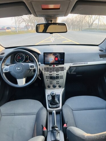 Opel Astra 2007, 295,000 km - 1.3 л - Zaqatala
