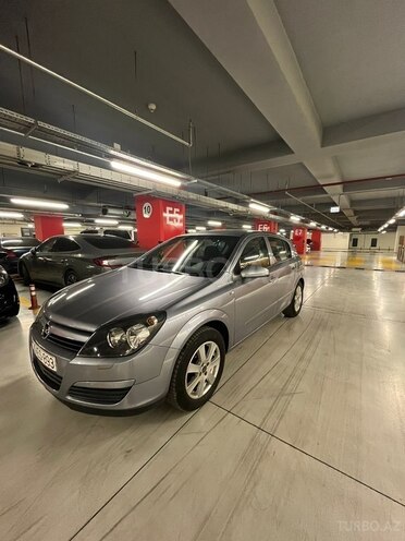 Opel Astra 2004, 148,000 km - 1.4 л - Gəncə