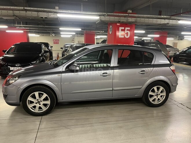 Opel Astra 2004, 148,000 km - 1.4 л - Gəncə