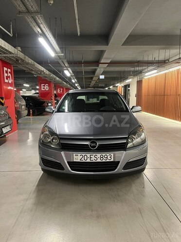 Opel Astra 2004, 148,000 km - 1.4 л - Gəncə