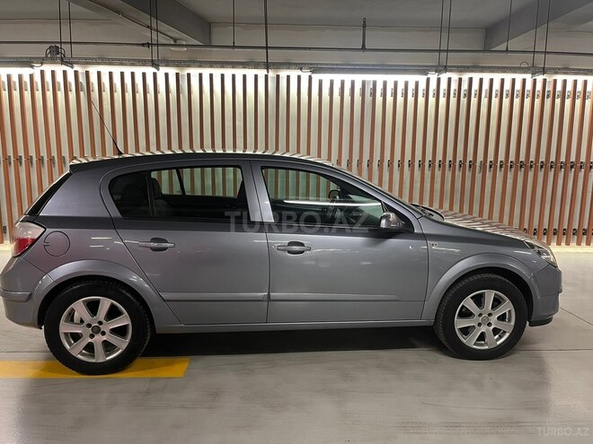 Opel Astra 2004, 148,000 km - 1.4 л - Gəncə