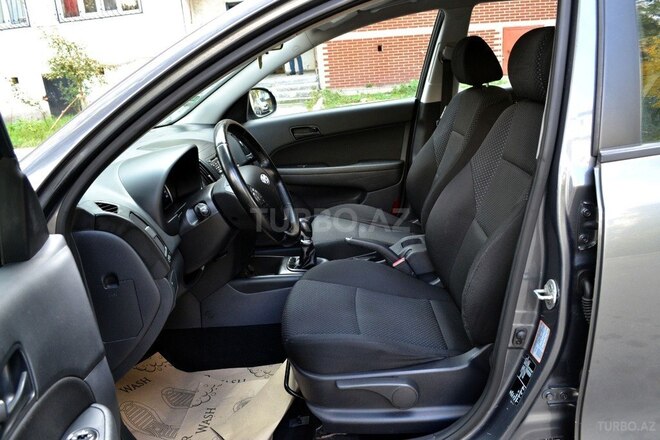 Hyundai i30 2011, 122,150 km - 1.6 l - Bakı