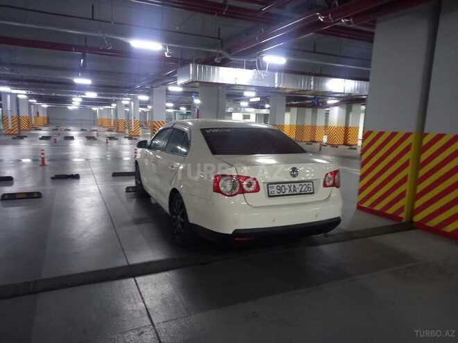 Volkswagen Jetta 2008, 387,000 km - 1.6 л - Bakı