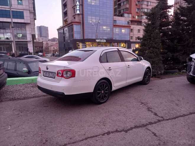 Volkswagen Jetta 2008, 387,000 km - 1.6 л - Bakı