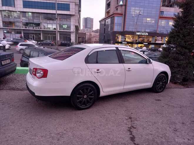 Volkswagen Jetta 2008, 387,000 km - 1.6 л - Bakı