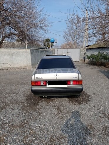 Mercedes 190 1992, 268,000 km - 2.0 l - Bərdə