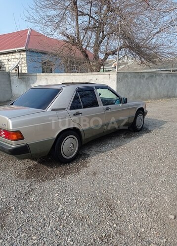 Mercedes 190 1992, 268,000 km - 2.0 l - Bərdə