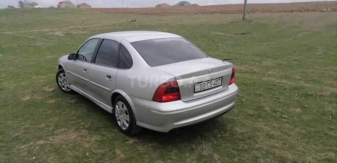 Opel Vectra 1999, 324,000 km - 1.6 l - Bakı